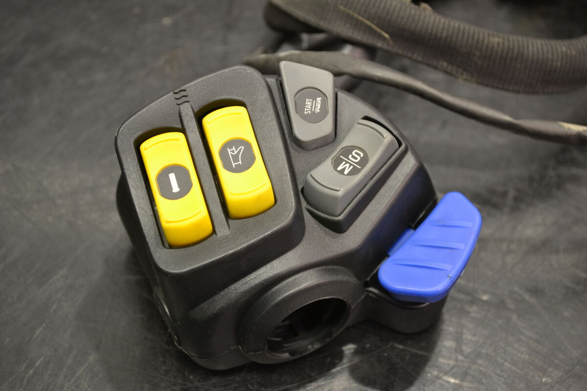 Monitoimikatkaisin Rave RE 515176504