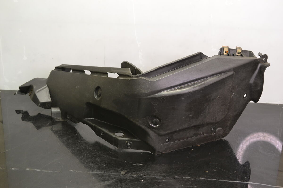 Bottom plastic, left, BRP, 502007175