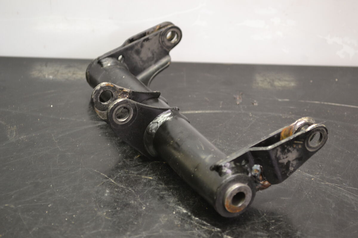 PPS 3300 Etupukin linkku (2 laatu)