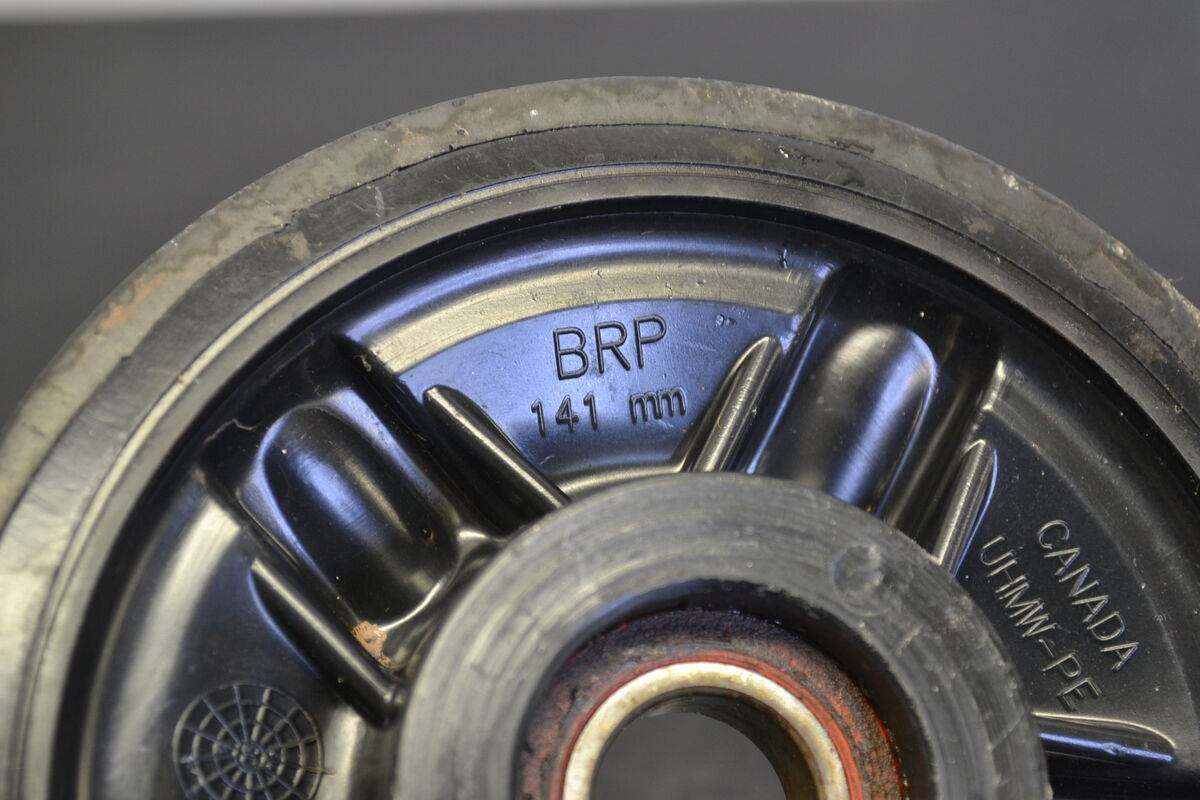 Track rollers 141mm BRP red