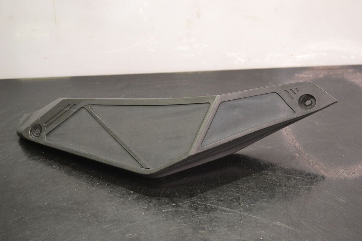 Ilmanoton mesh oikea Ski-Doo Gen4, 508000806