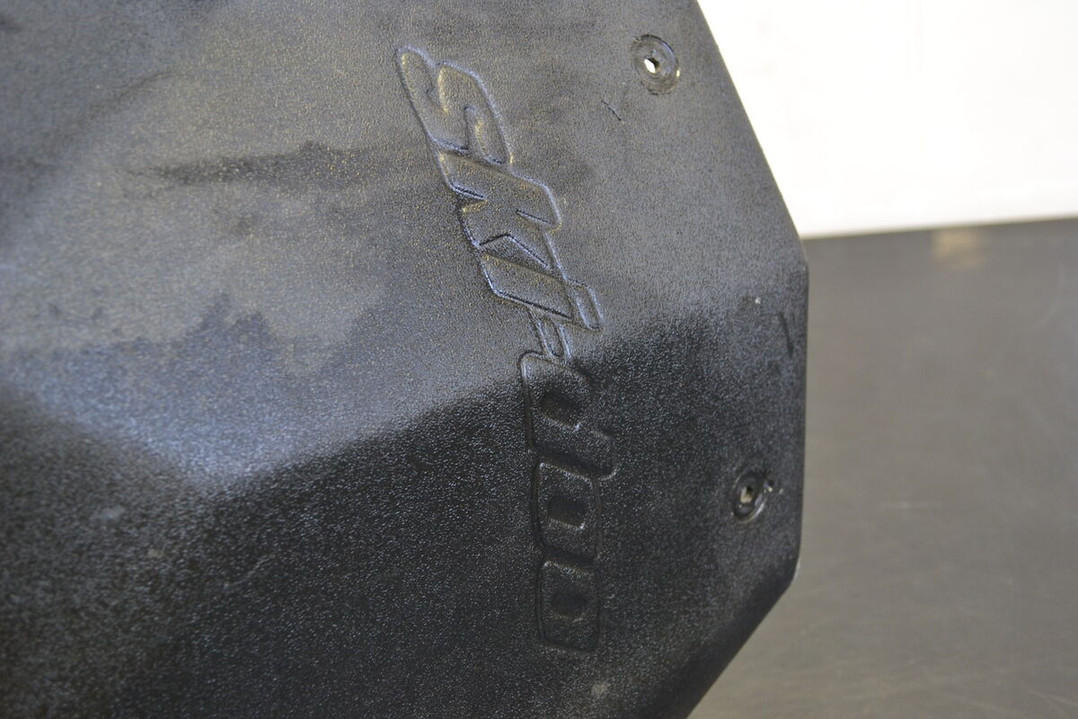 Pohjapanssari Ski-Doo 2008-2013 Musta