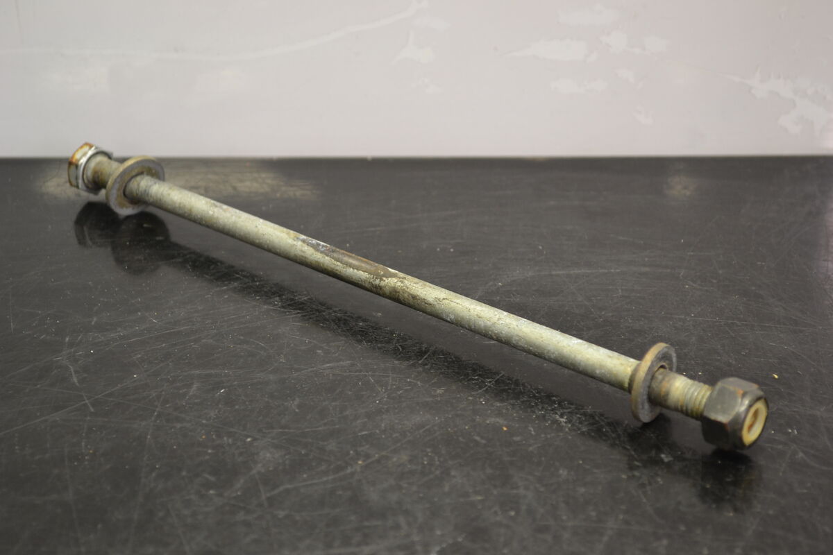 R-Motion rear bogie bolt, 503192440