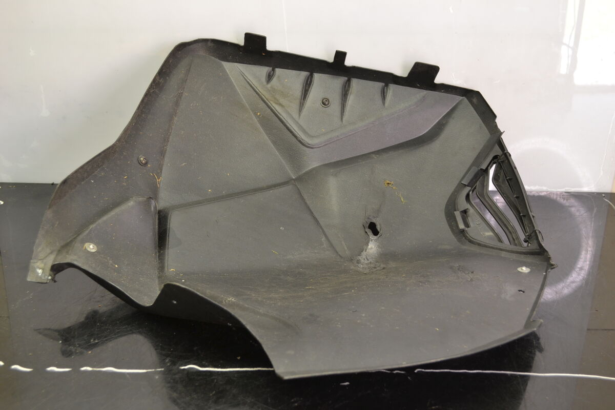 Sivuposki oikea musta Lynx RS, 517306030