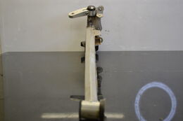 Pitkittäistukivarsi vasen Mxz 600, 505070646