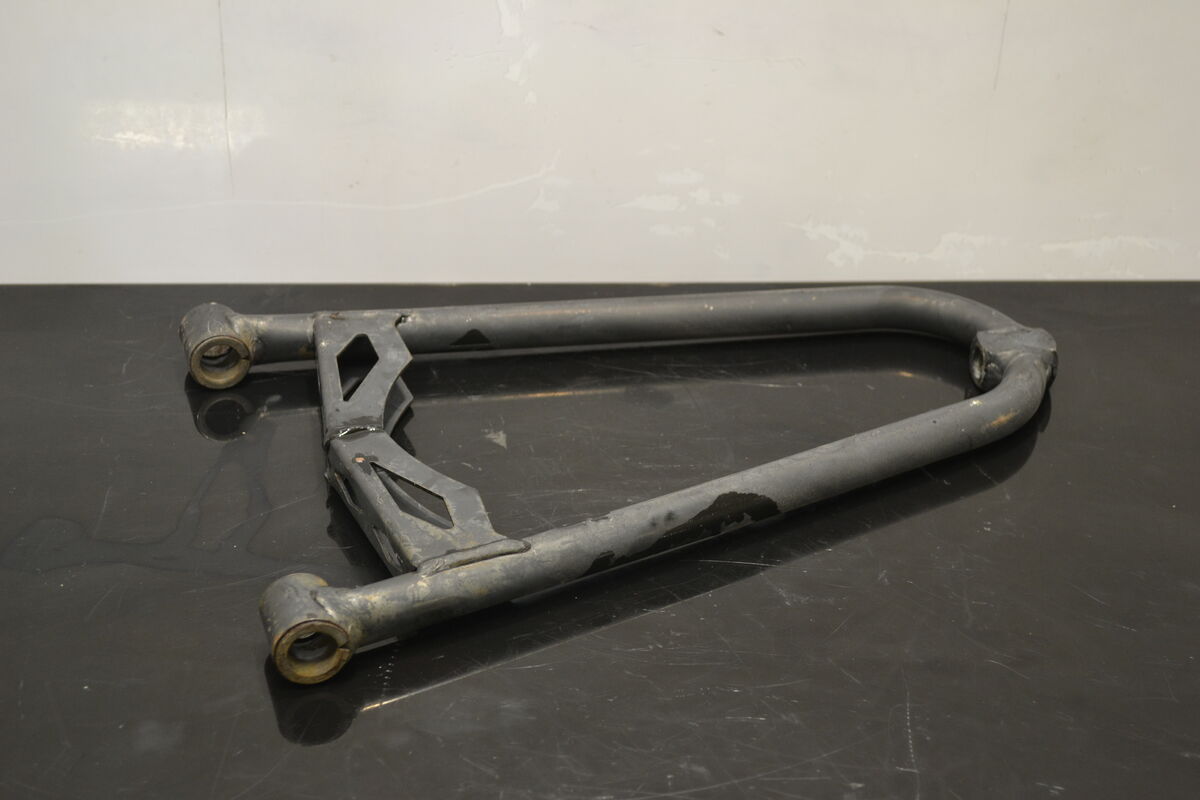 Upper control arms Rave Re 2013