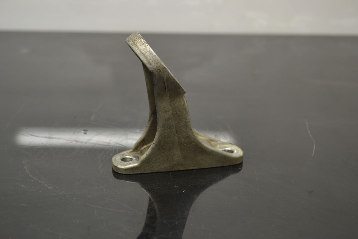 Moottorin kannakkeet Lynx Rave Re 600 Etec