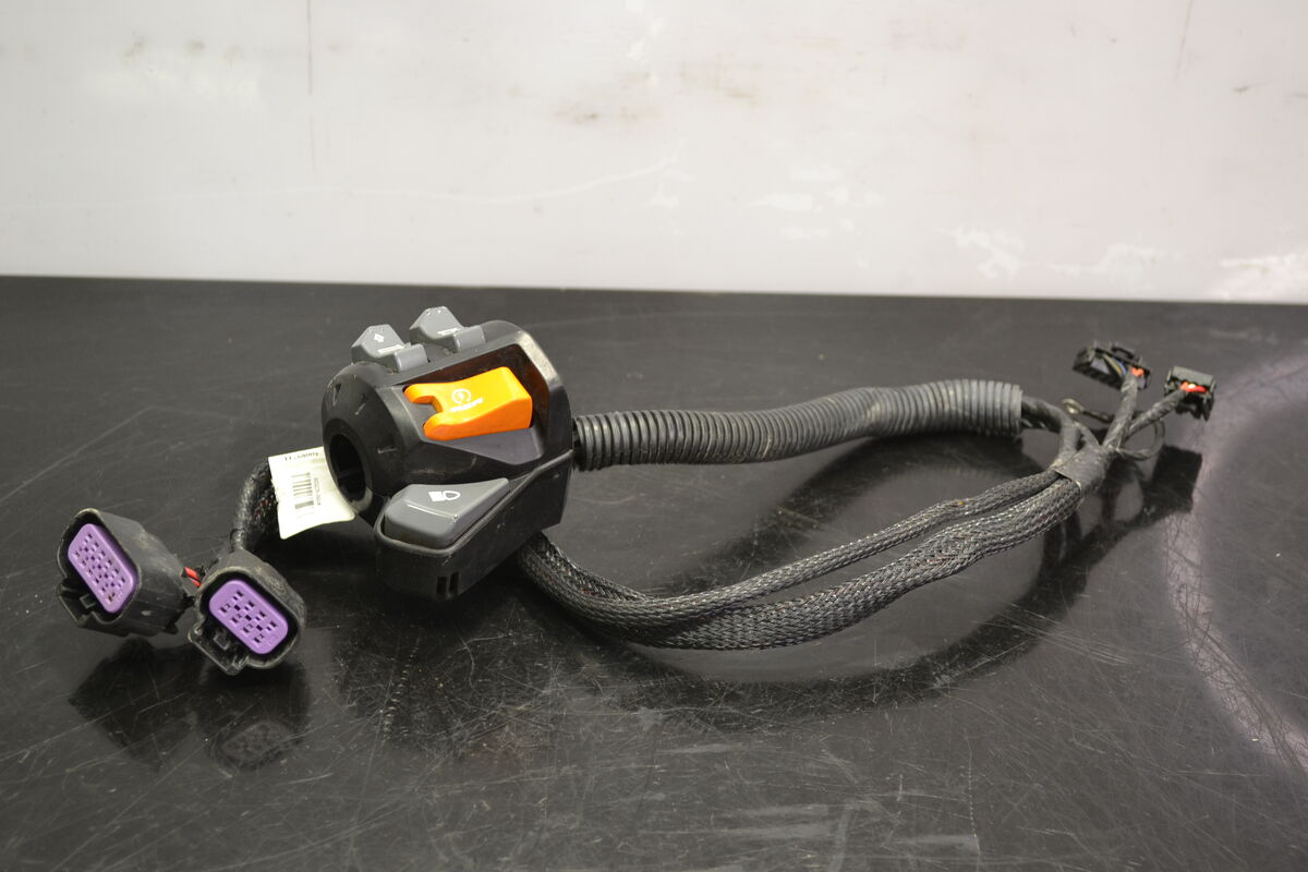 Monitoimikatkaisin XRS 2015, 515178197