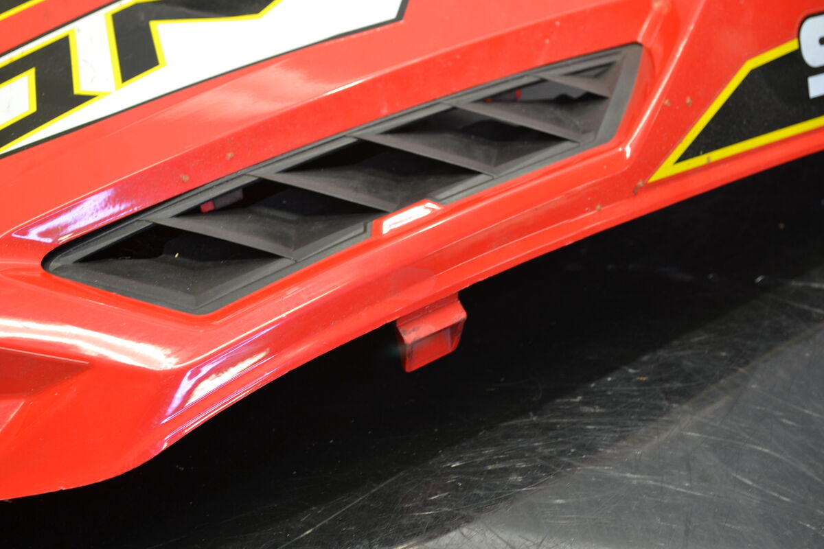 Sivuposki vasen Polaris Indy SP, 5437492-293