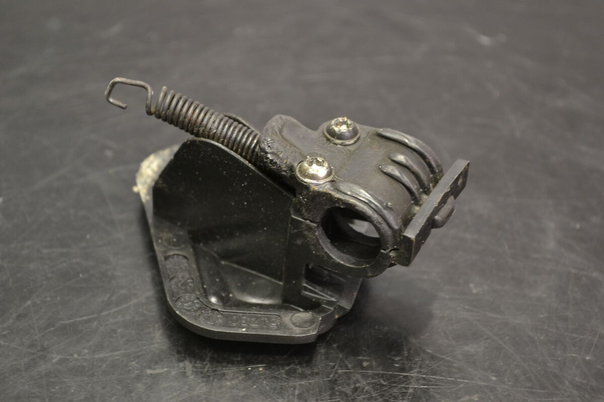 Kuomulukko oikea alempi, 517305760 - Northern Sledparts Oy