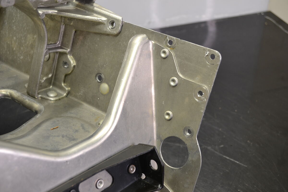 RS Cross member, S-moduuli 518327766 - Northern Sledparts Oy