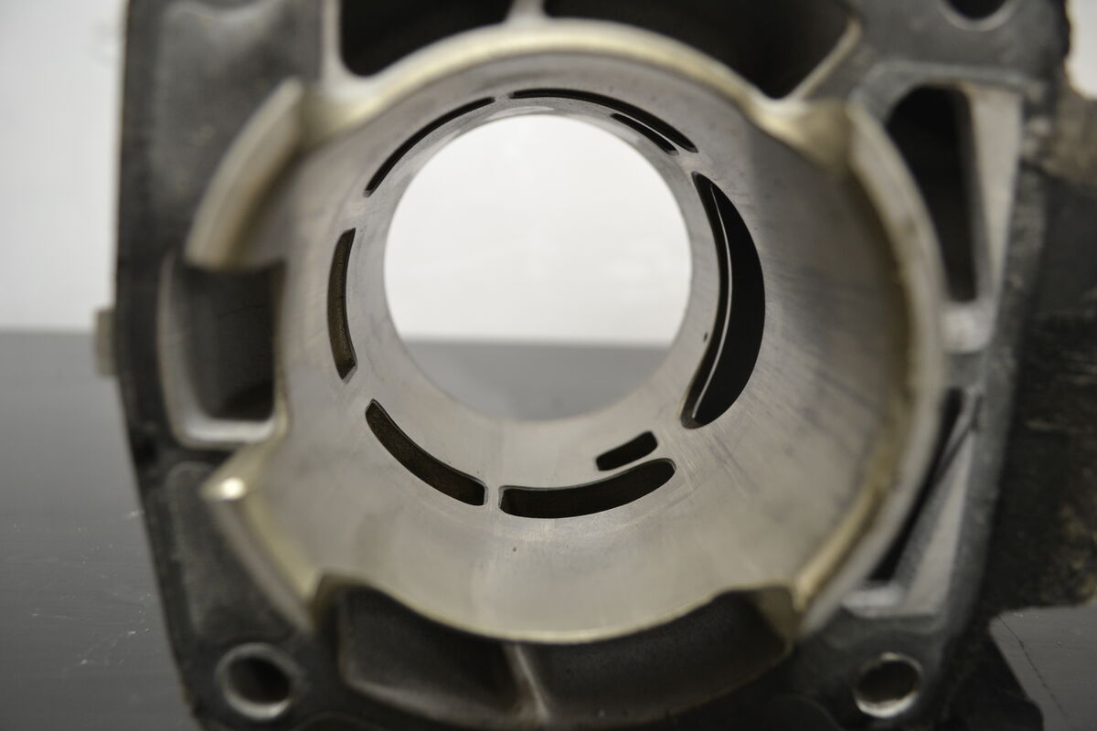 Sylinteri Liberty Polaris IQ RR 600 - Northern Sledparts Oy