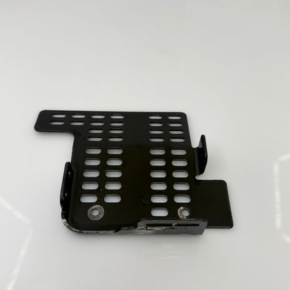 Variaattorinsuojan etukiinnike Ski-Doo, Lynx Gen4, Radien OEM 861805524