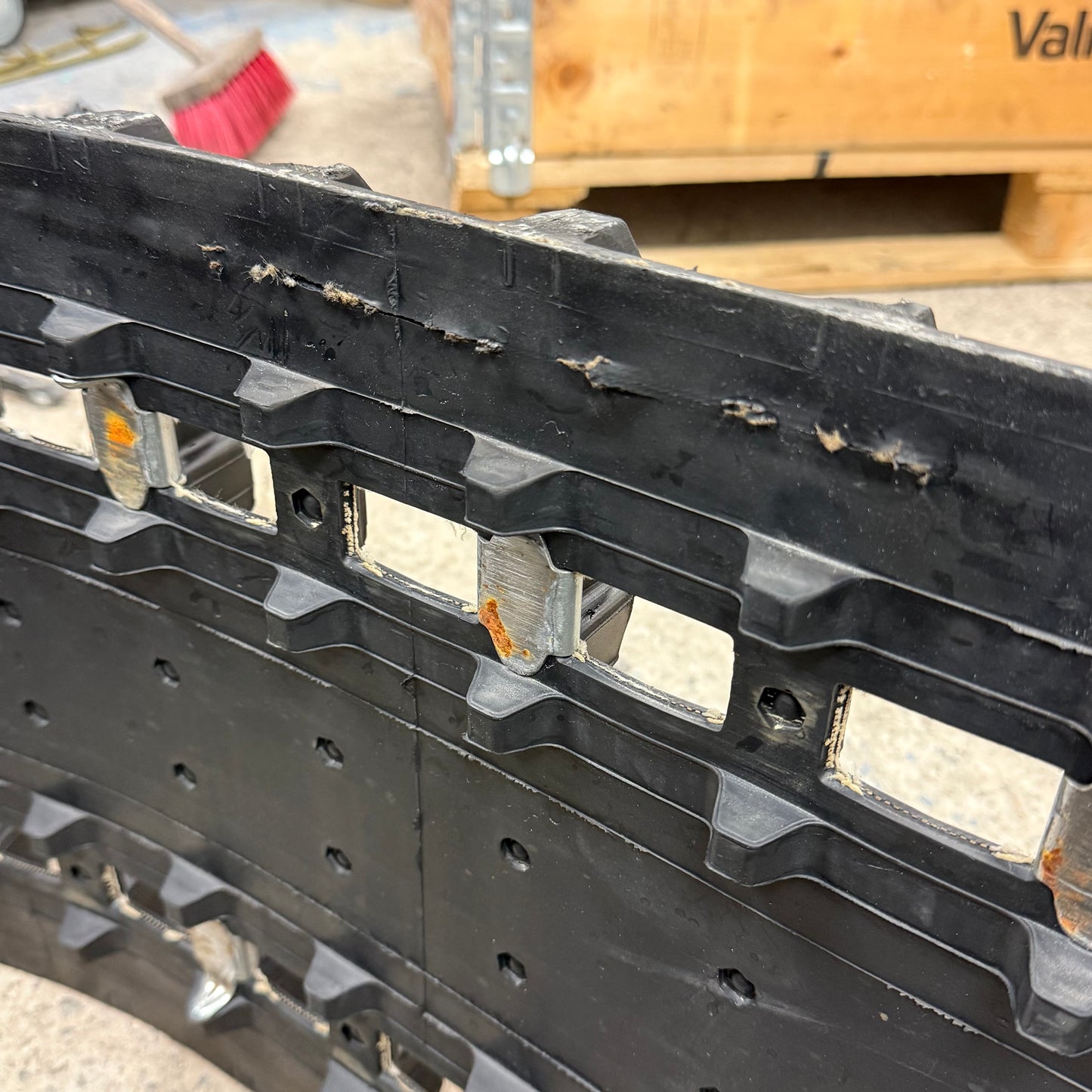 Track Camso Charger 406x 3912x39 mm (154")