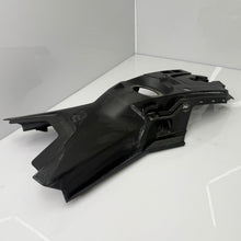 Ski-Doo Gen4 tankin päällysmuovi musta, 517307685