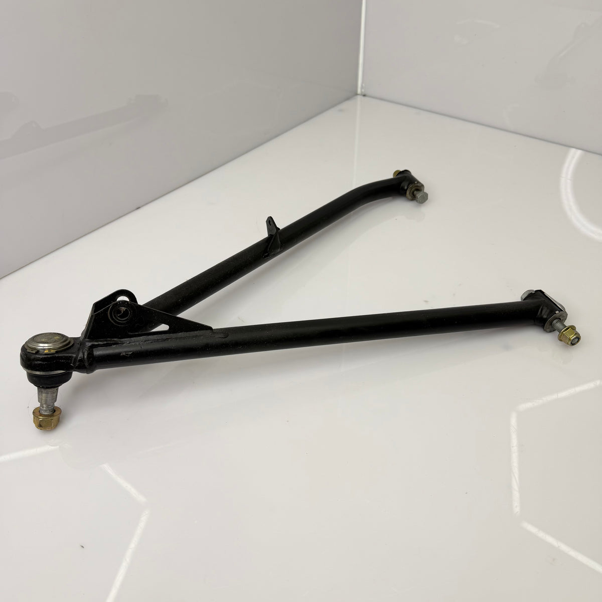Oikea alatukivarsi 42″ keulaan, Lynx Xtrim RE 800 ETEC 2016 OEM 505073584