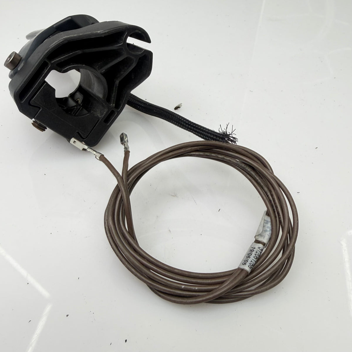 Kaasukahvarunko Ski-Doo Gen4, pitkät lämpökahvojen johdot, OEM 512061266, 512060860, 512060859