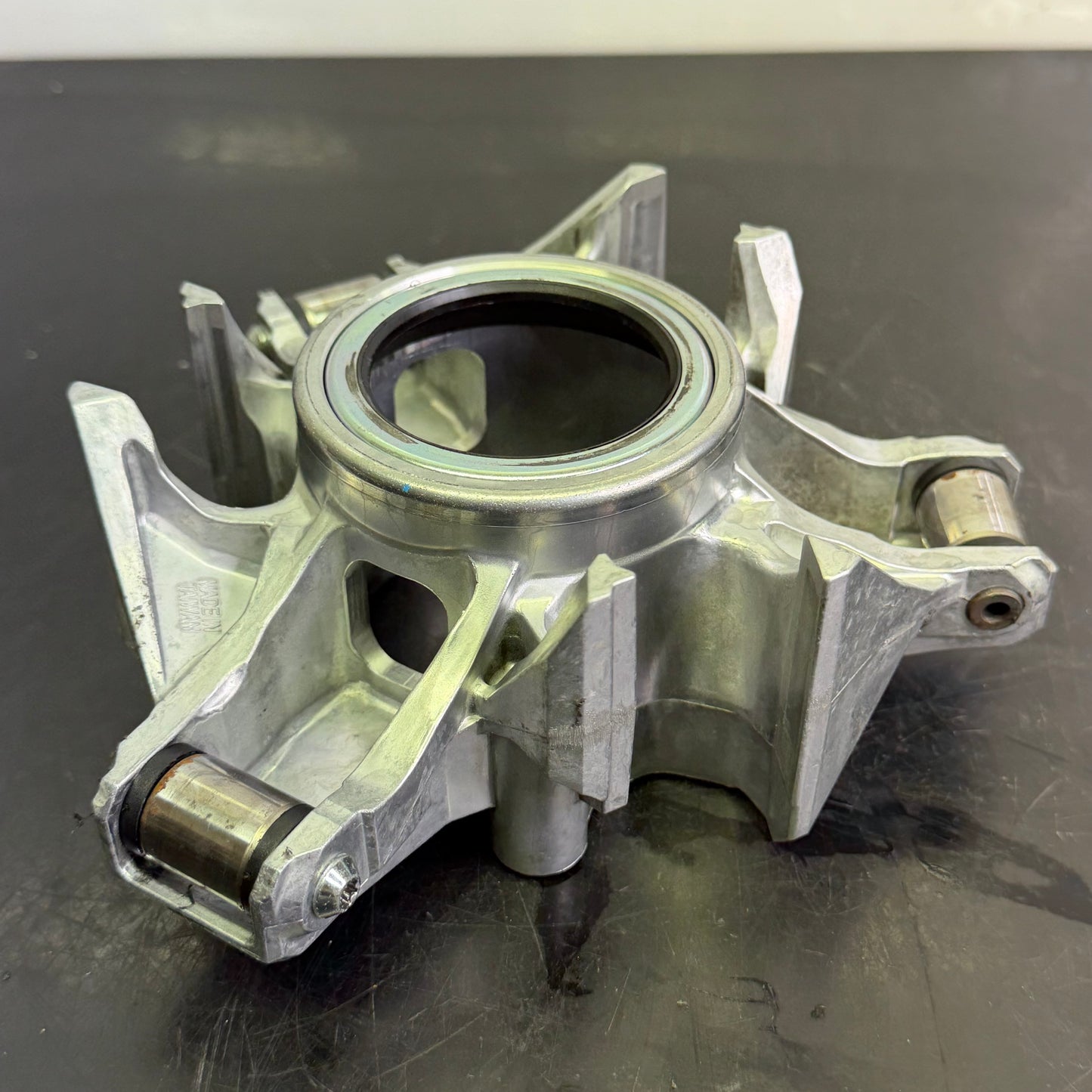 P-Drive kytkimen spideri OEM 417225180