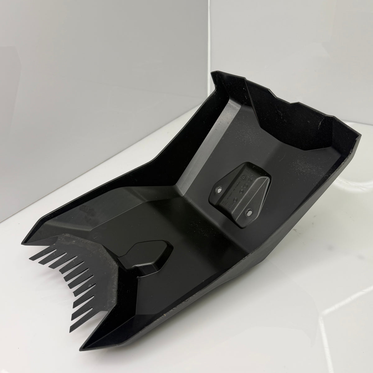Ski-Doo Gen4 / Gen5 Trail / Lynx Radien akkukotelo OEM, 511001053