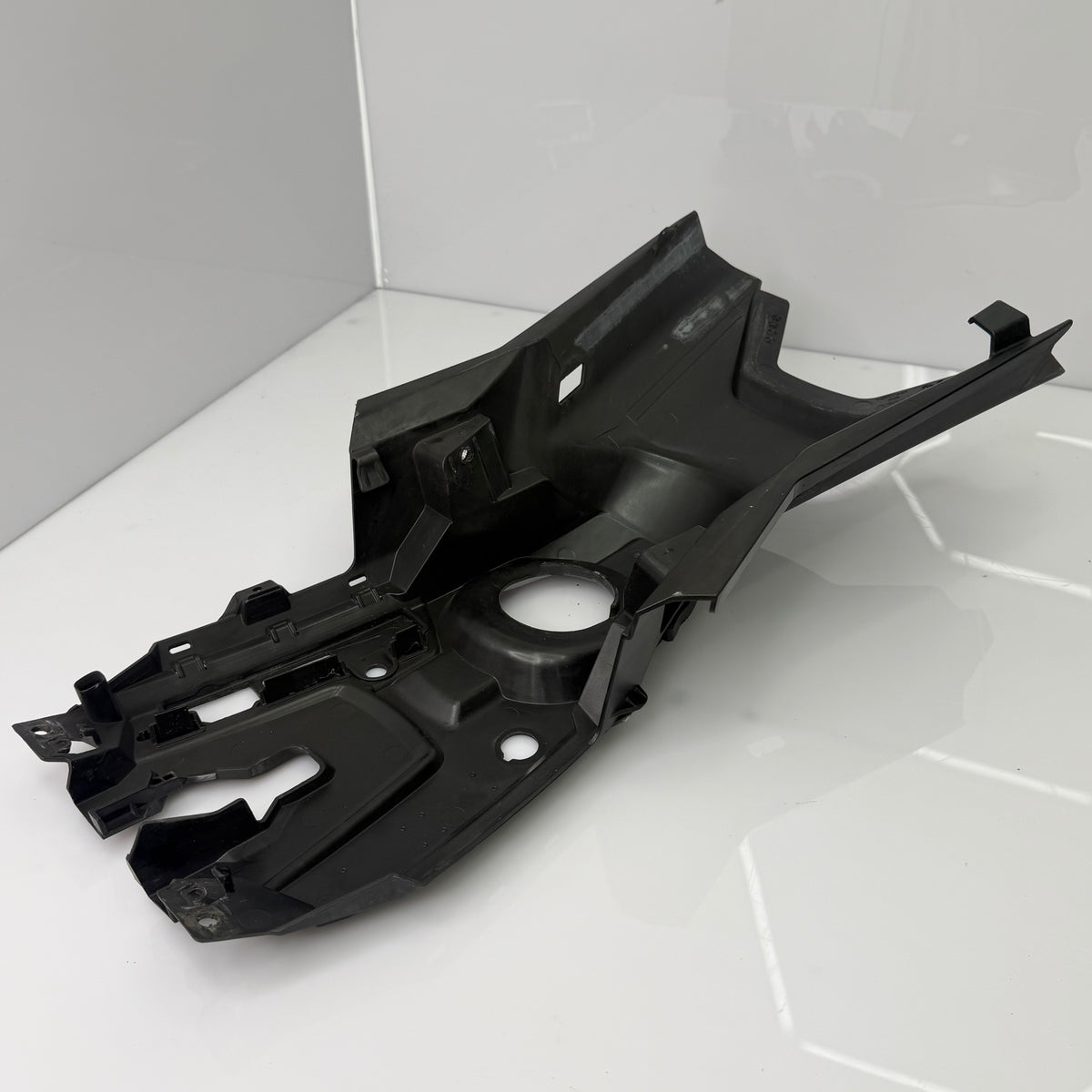 Ski-Doo Gen4 tankin päällysmuovi musta, 517307685