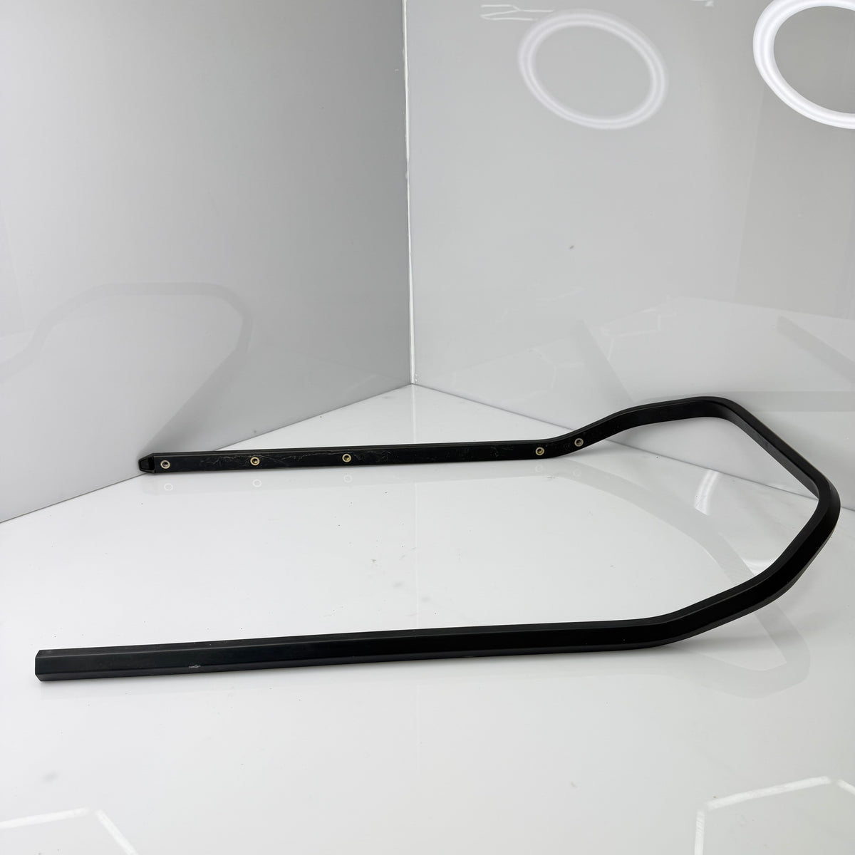 Musta takapuskuri 146”, Ski-Doo REV Gen4, OEM 518329553