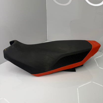 XRS penkki Ski-Doo Gen4 malleihin, OEM 510005990, 510006854 ja 510005993