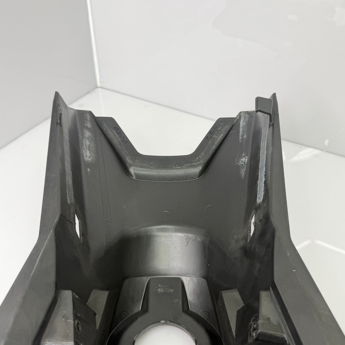 Ski-Doo Gen4 tankin päällysmuovi musta, 517307685