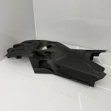 Ski-Doo Gen4 tankin päällysmuovi musta, 517307685