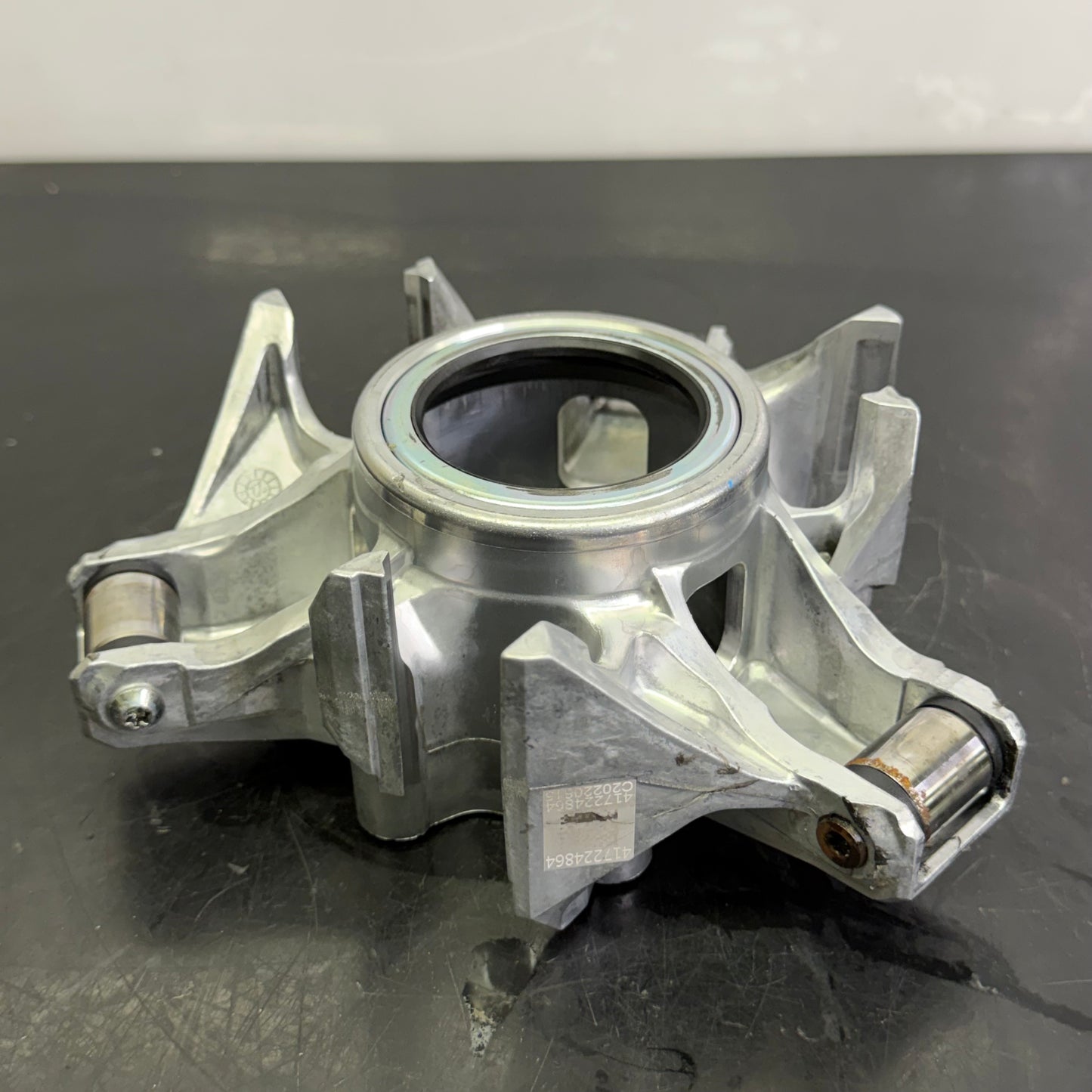 P-Drive kytkimen spideri OEM 417225180