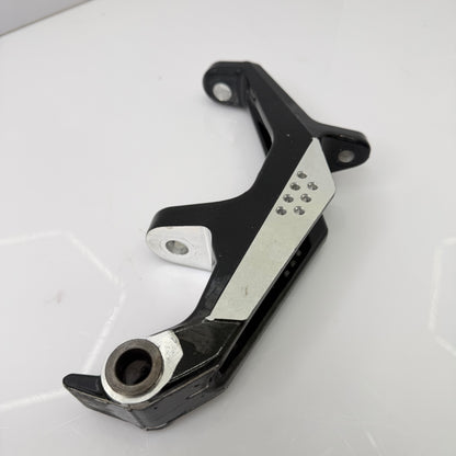 Vasen olkatappi, musta Lynx Xtrim RE 800 E-TEC 2016, OEM 505073630