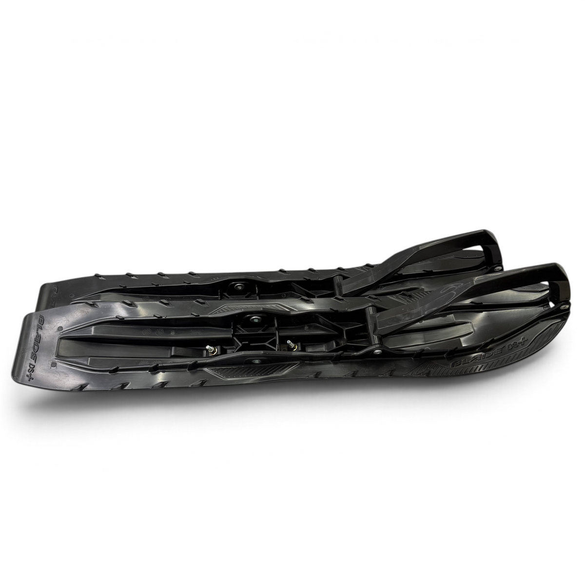Northern Sledparts Oy musta BRP Blade DS+ -suksipari moottorikelkkaan, käytetty OEM-varaosa