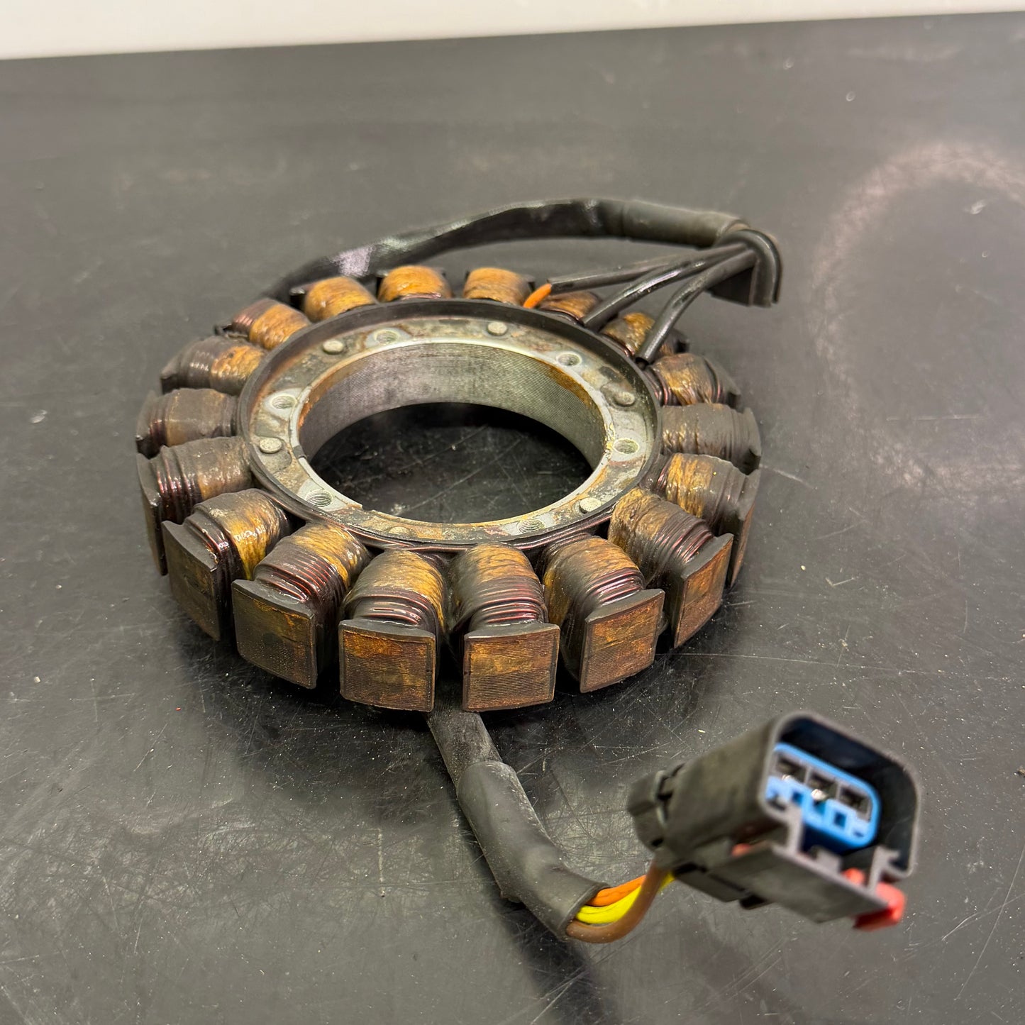Staattori 55V / 1300W Rotax 600R Etec / 850 Etec OEM 420864427