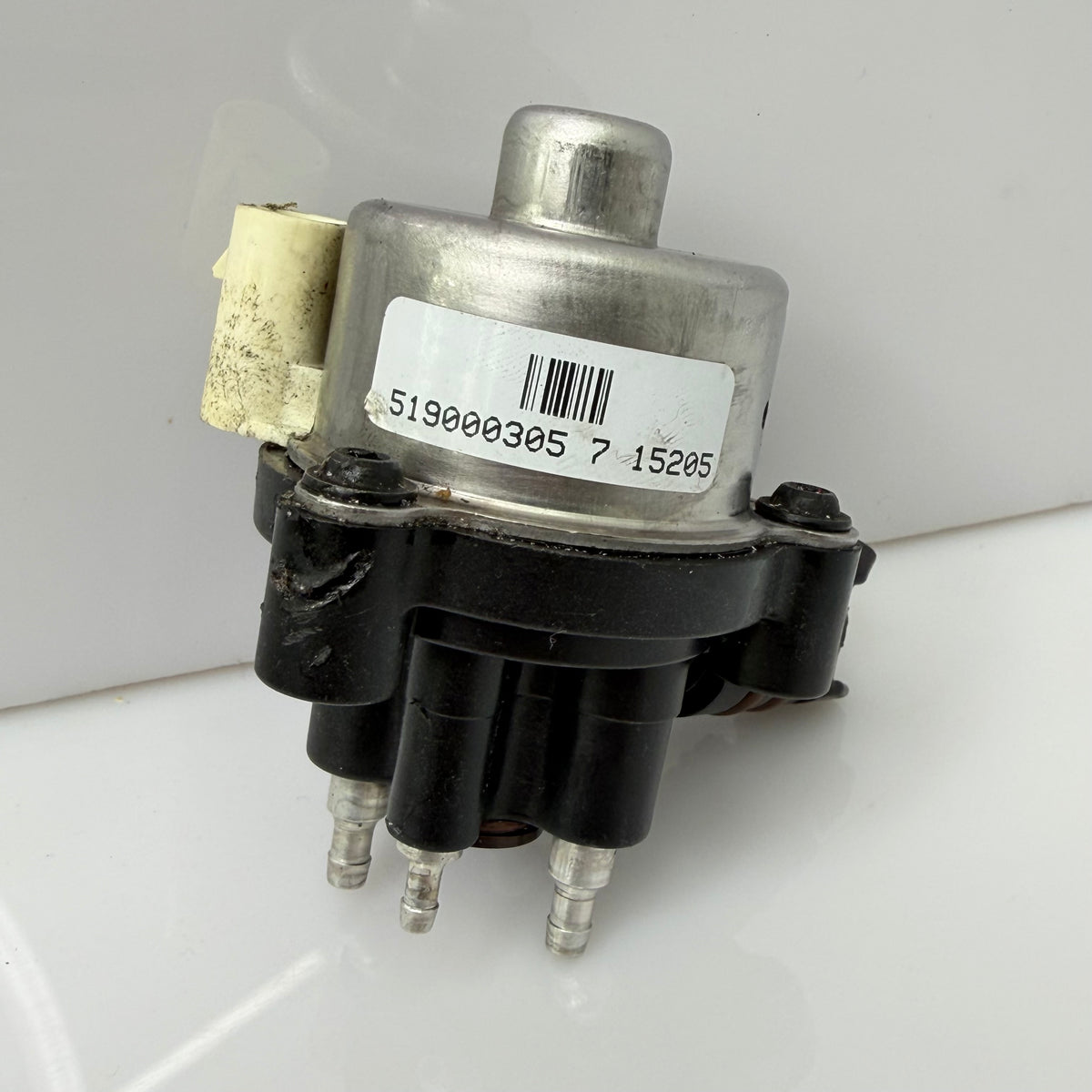Öljypumppu 800 etec, alumiinilähdöt 519000305