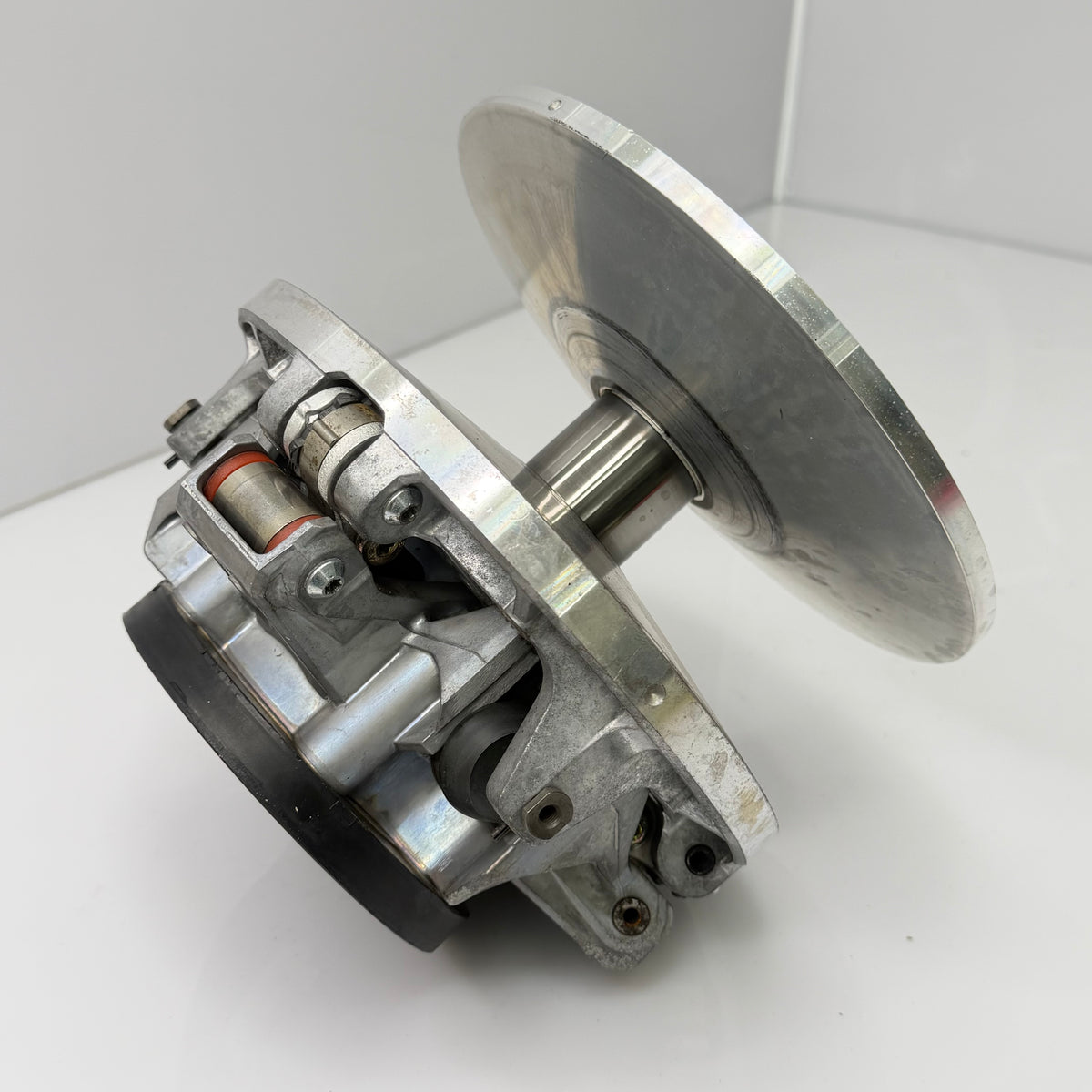 P-Drive kytkin Lynx ja Ski-Doo 850 ETEC mallit, OEM 417224610 / 417224332 / 417225067 / 417224682