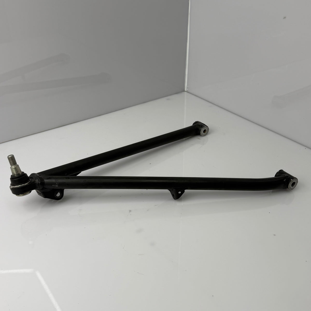 Ski-Doo Gen4 / Lynx Radien alatukivarsi oikea 39″, OEM 505074085