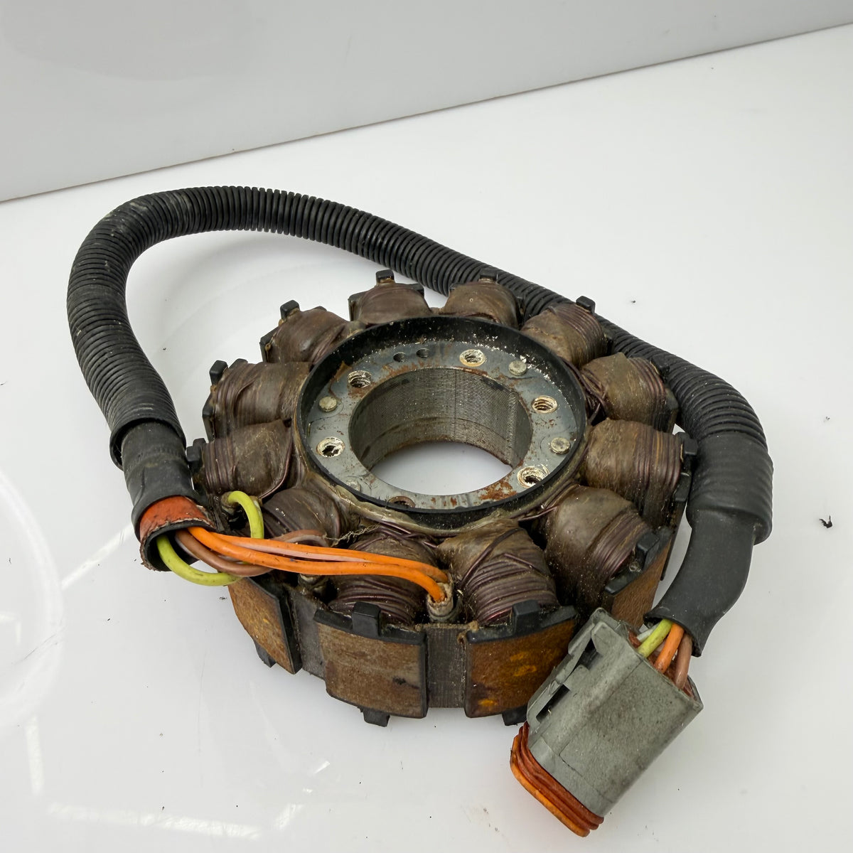 Staattori 1300 W, 55 V Lynx ja Ski-Doo 600/800 E-TEC 2009–2019, 420665435