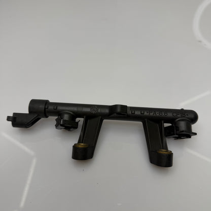Lisäsuuttimien suutintukki, Lynx / Ski-Doo 850 E-TEC OEM 420874155