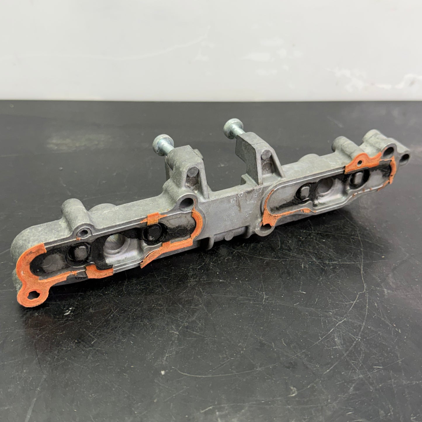 RAVE-venttiilin runko 600R Etec OEM 420954066