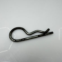Belt guard locking pin, 114045200