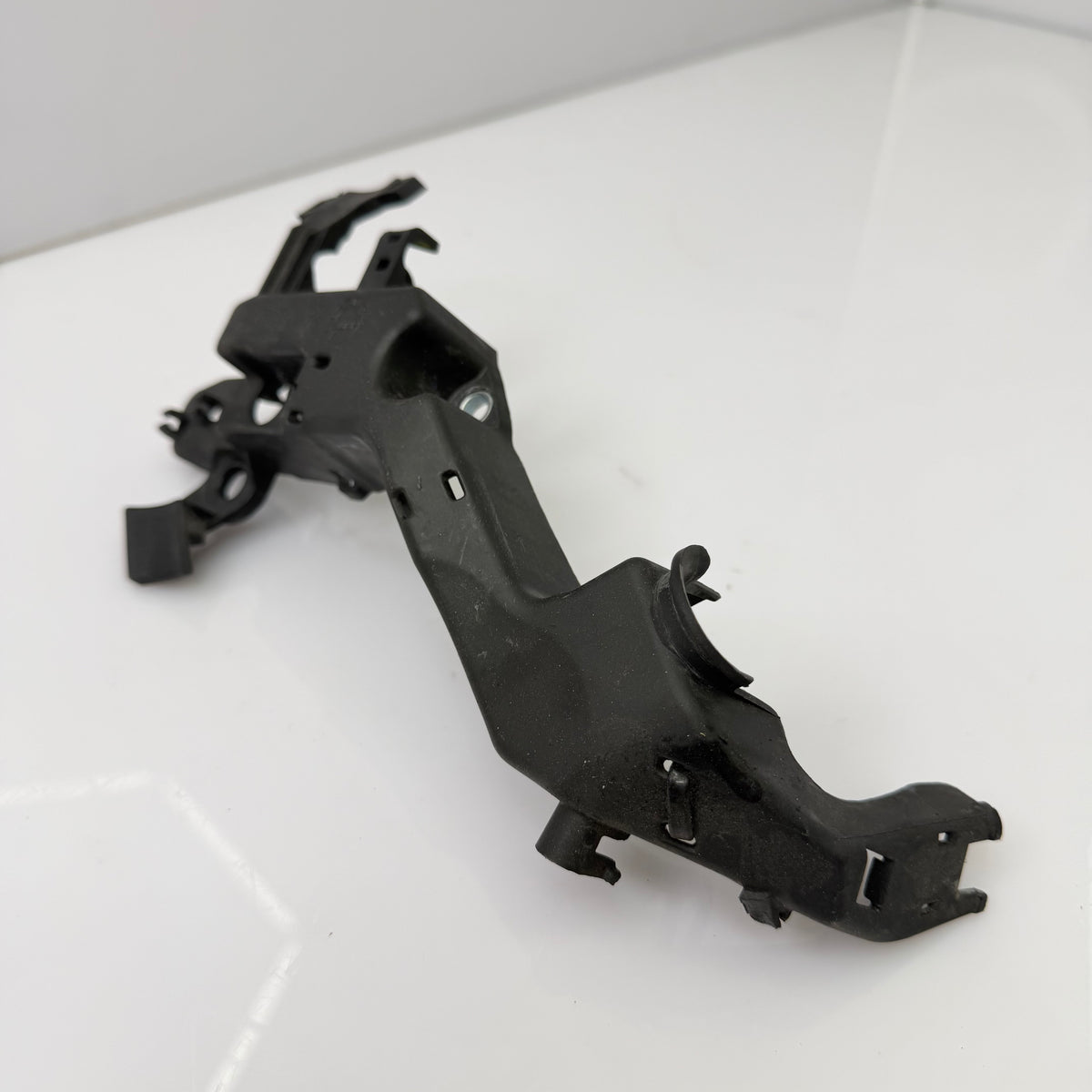 GEN4, Radien johtosarjan tuki 850 ETEC OEM 420260155