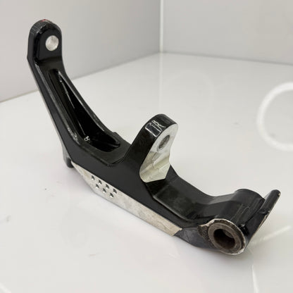 Oikea olkatappi, musta Lynx Xtrim RE 800 E-TEC 2016 OEM 505073631