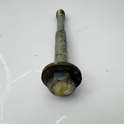 TRA kytkimen pultti OEM 417300409