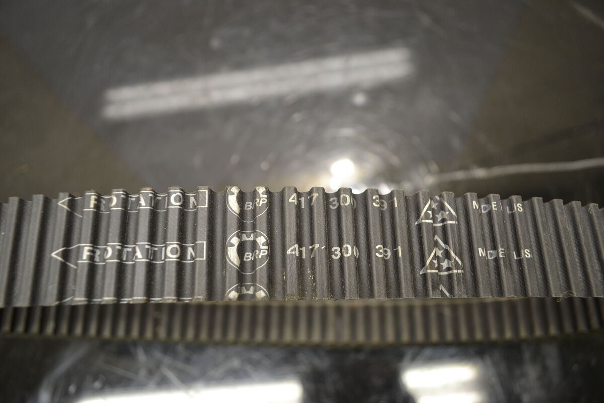 Variaattorinhihna 417300391 BRP