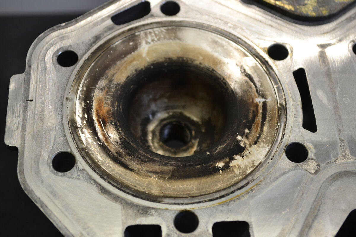 Sylinterin kansi 800 Ptec, 420613925