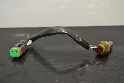 Jäähdytinnesteen lämpötila-anturi 600, 800 Etec