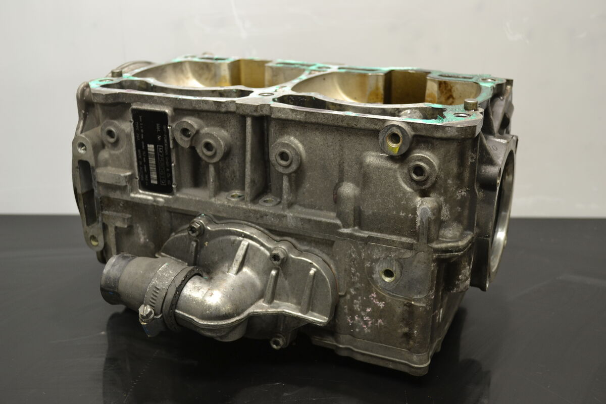 Moottorin lohkot Rotax 800R Etec