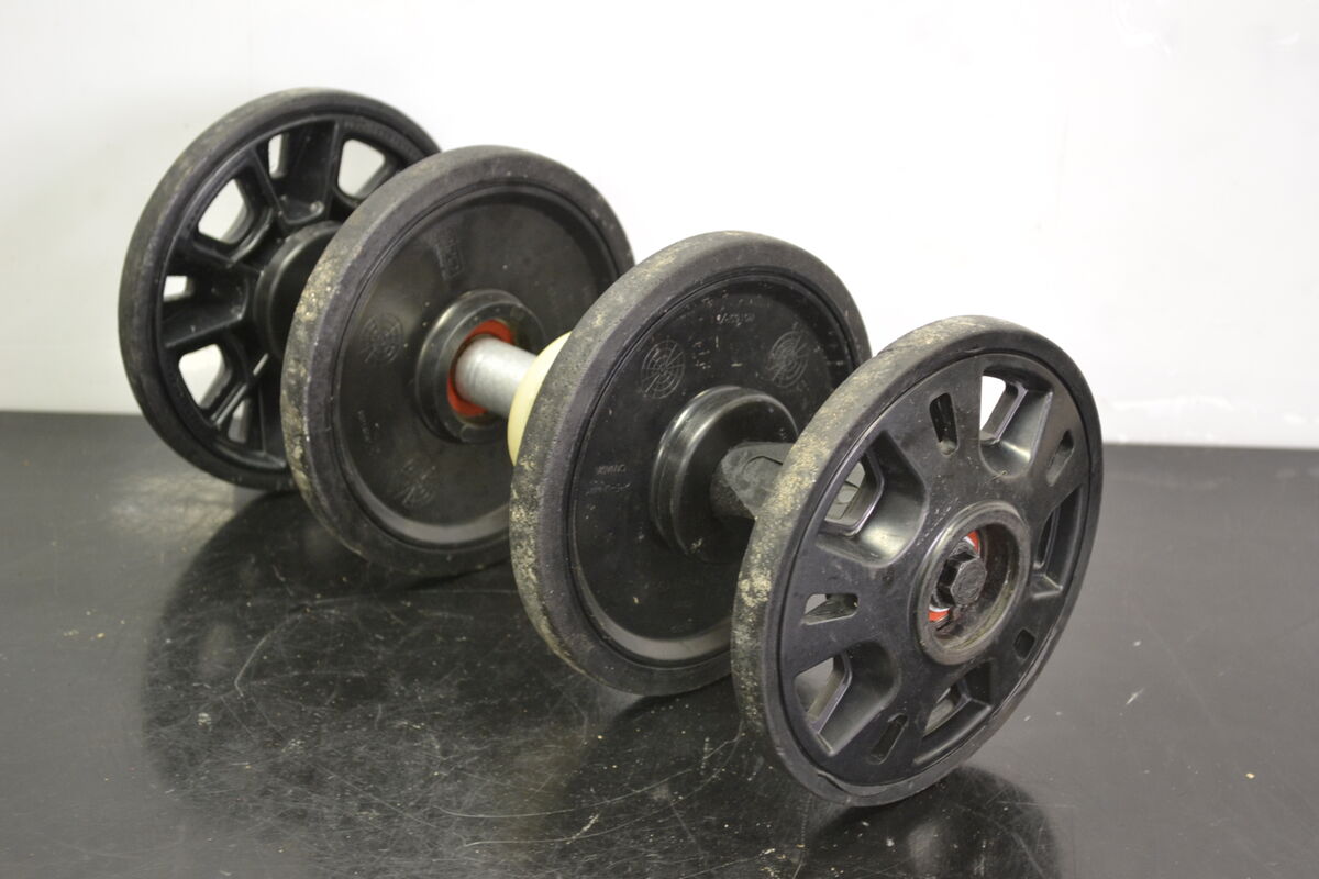 Taka-Akseli 4 pyörää BRP, 503190429