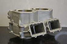 Sylinteri 800 Powertek 2007-2011,  6413042