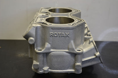 Sylinteri 800 Powertek 2007-2011,  6413042