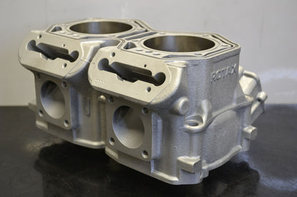 Sylinteri 800 Powertek 2007-2011,  6413042